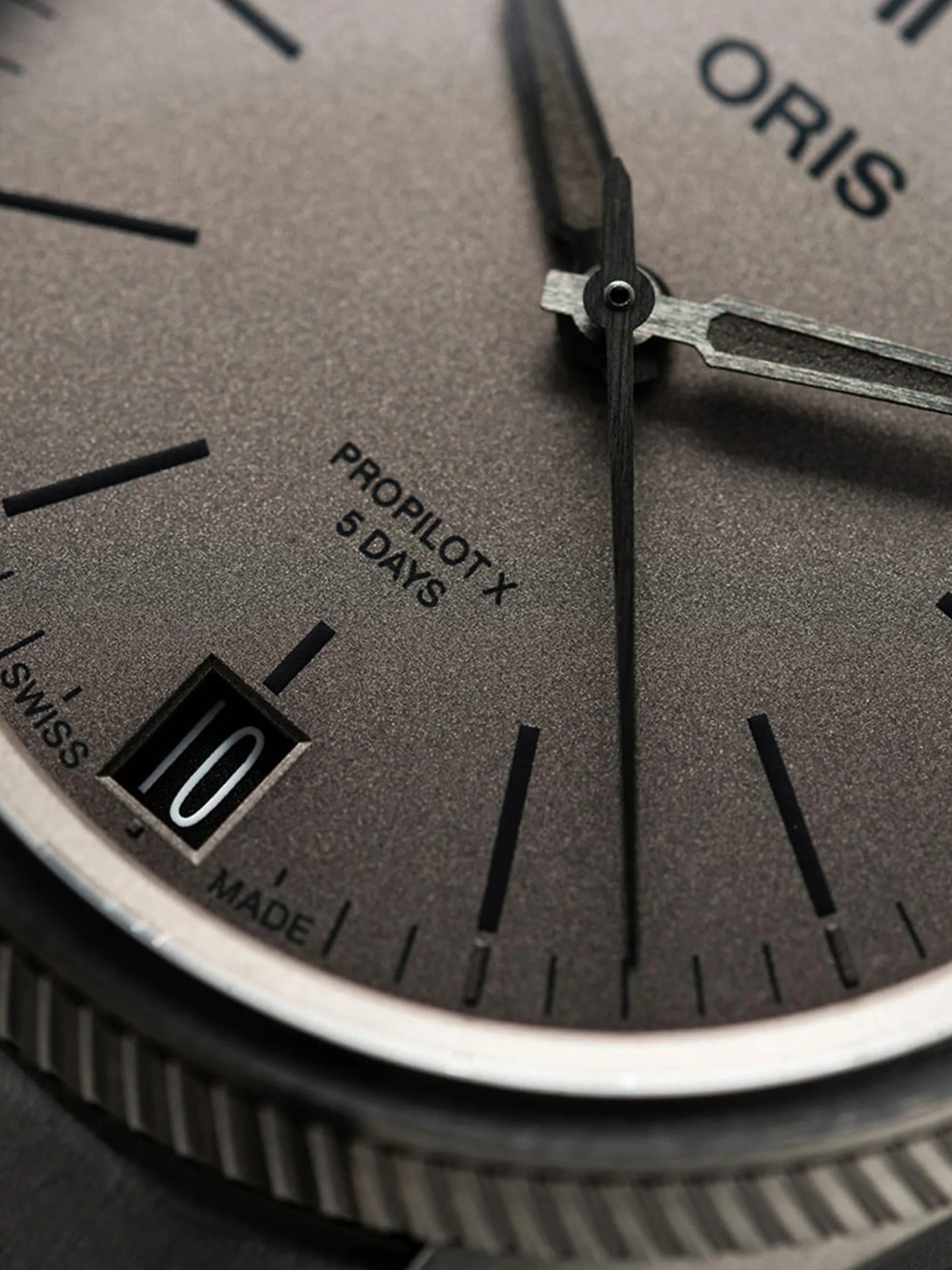 01 400 7778 7153 07 7 20 01tlc 3