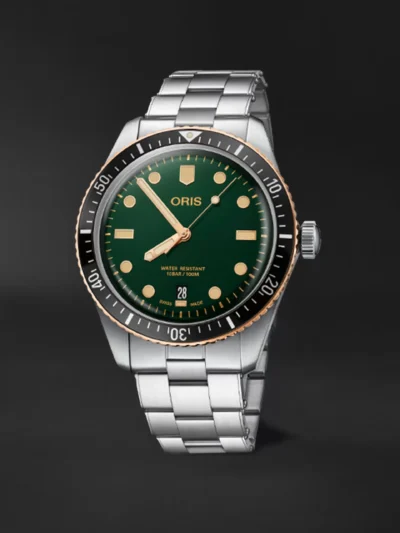 Divers Sixty Five
