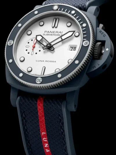 Panerai Pam01543 Submersible Quarantaquattro Luna Rossa Ti Ceramitech Saat