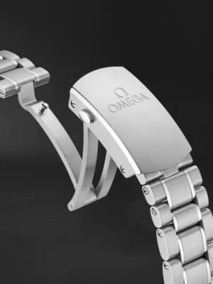 329.30.44.51.06.001 1