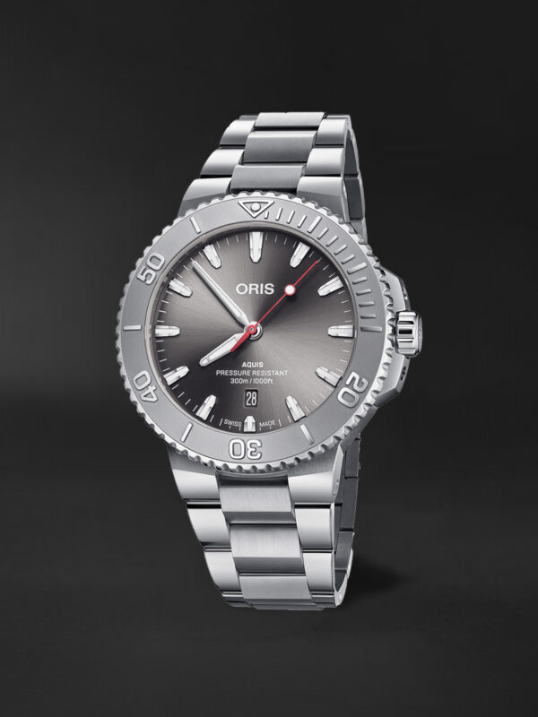 01 733 7789 4153 07 8 23 04peb