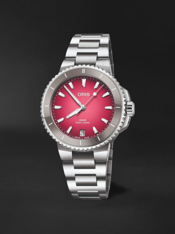 01 733 7792 4158 07 8 19 05p