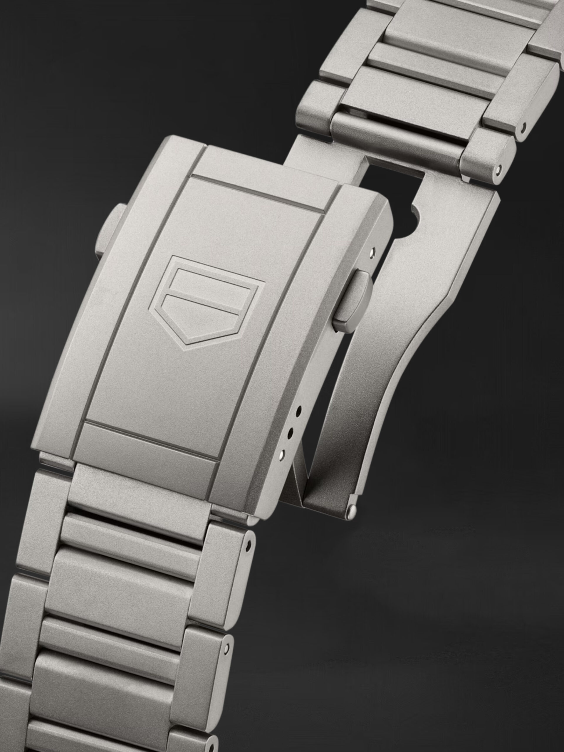CBZ208B.BF0009