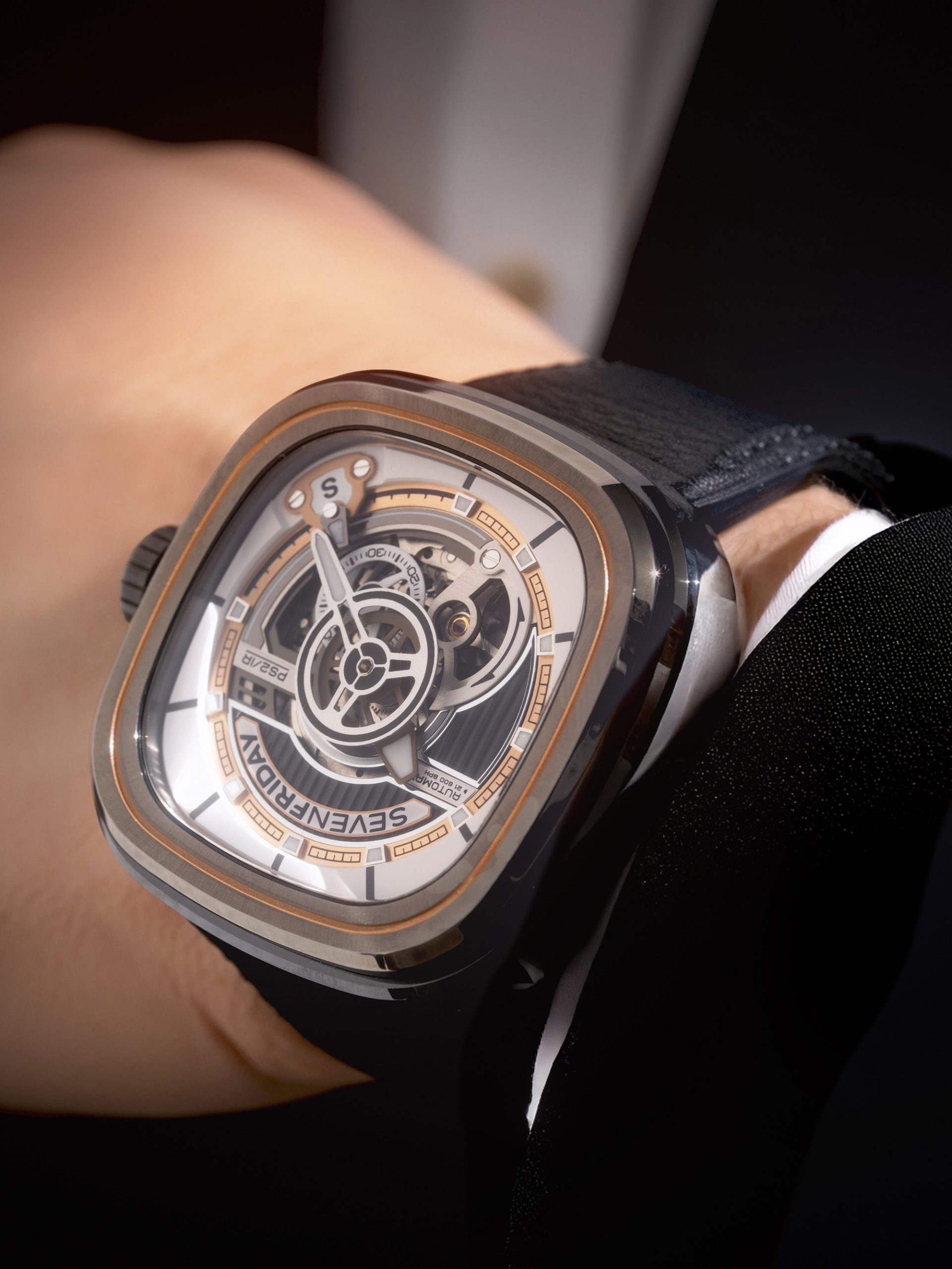 SF PS203